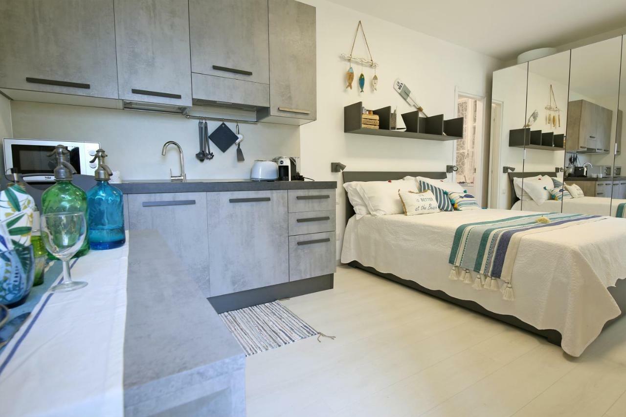 Apartment A Lago Private Beach And Parking Oliveto Lario Exterior foto